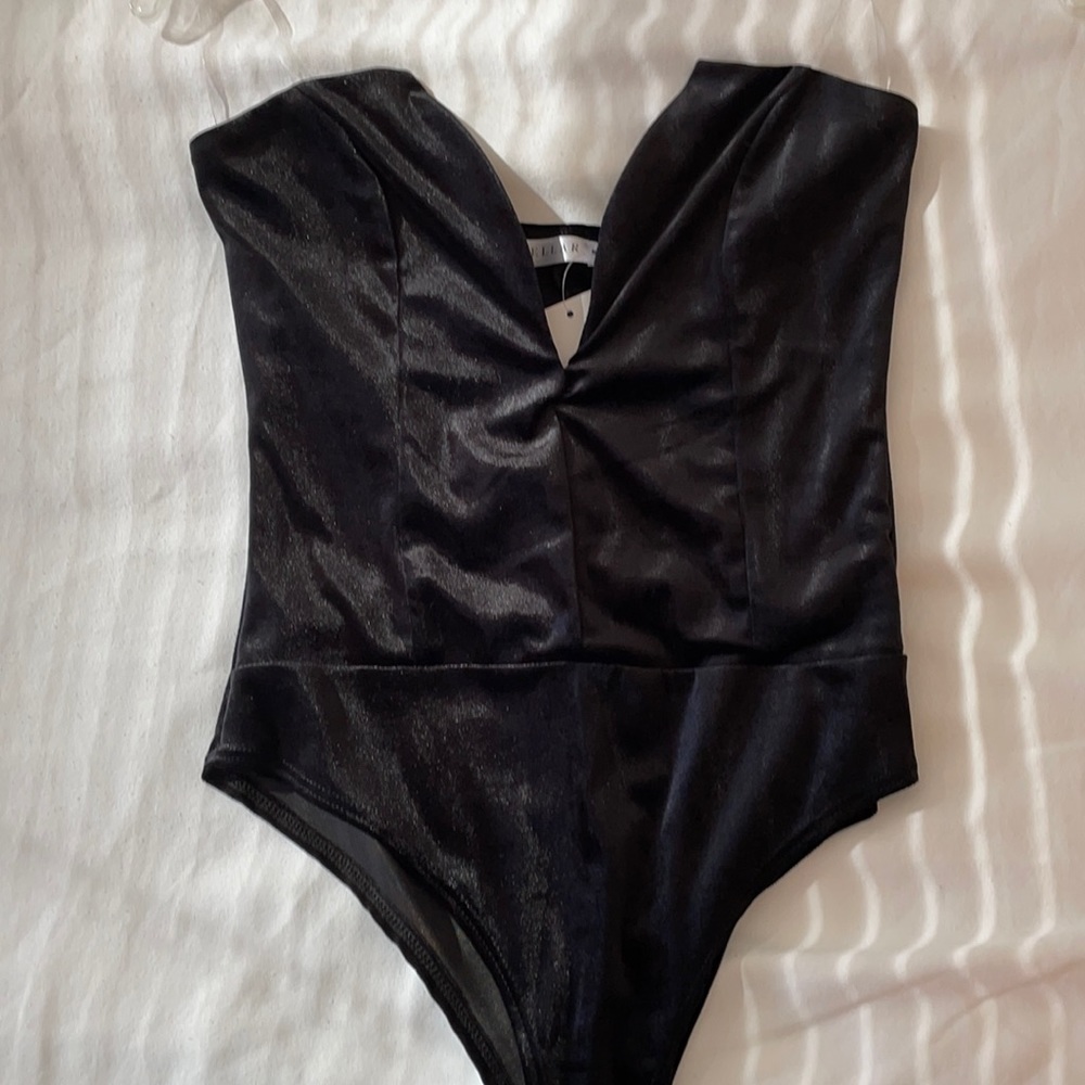 Velvet deep V bodysuit size medium